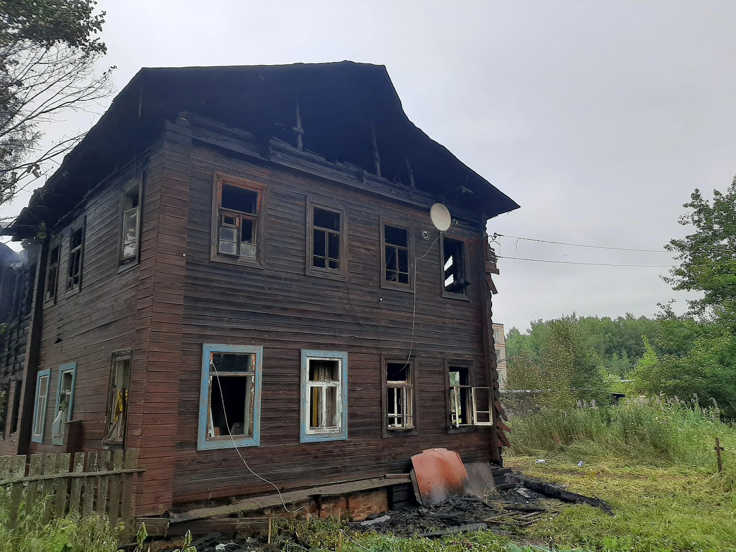 Вологодская область, Череповецкий район, с. Шухободь. Шестиквартирный дом. Пожар в Шухободи Череповецкий район. Шухободь дом. Купить квартиру в череповецком районе