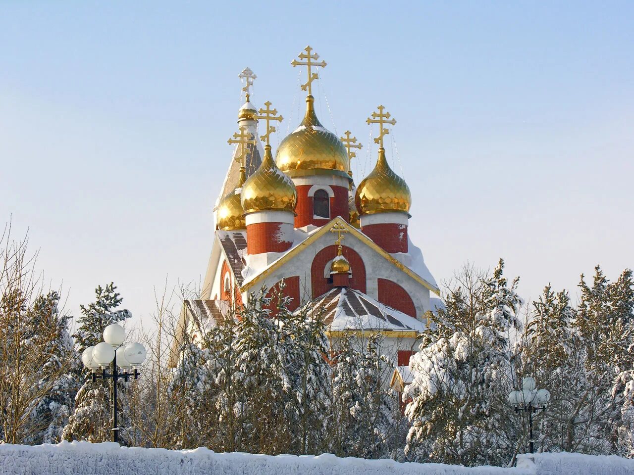 храмы в январе. храм в переделкино зима 2022. храмы в январе. маньга часовня. храм в токсово.