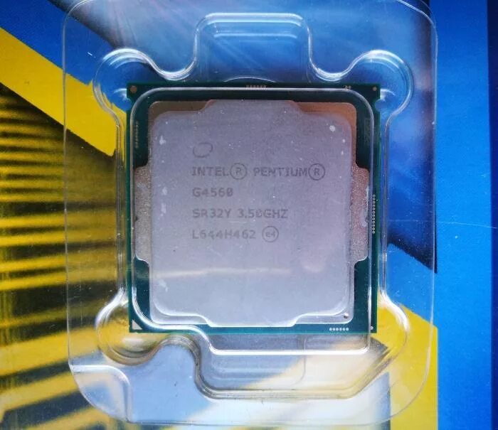 Pentium g4560. Intel Pentium g4560. Интел пентиум g4560. Intel Core i5 4560.