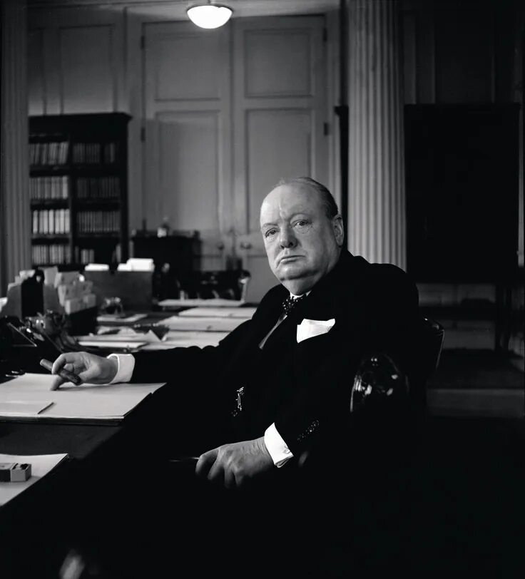 Уинстон черчилль. Сэр уинстон спенсер черчилль. Уинстон черчилль. Sir churchill. Уинстон черчилль фото.