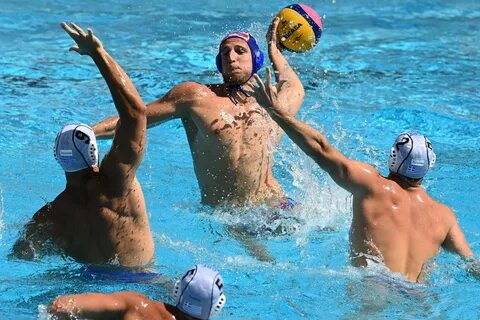 Hosts Croatia edge Italy to make Men’s European Water Polo Championship fin...