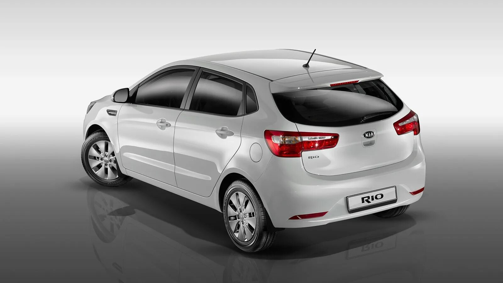 Рио хэтчбек 2016. Kia Rio Hatchback 2016. Kia Rio 3 хэтчбек. Kia Rio 2015 хэтчбек. Kia Rio Hatchback 2012.