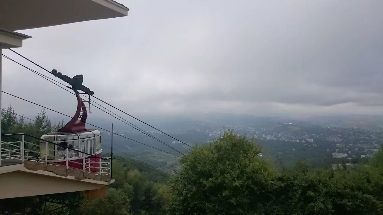 Канатная дорога кисловодск расписание. Кисловодск парк канатка. долина роз кисловодск канатная дорога. кисловодский парк канатная дорога. кисловодск парк фуникулер.
