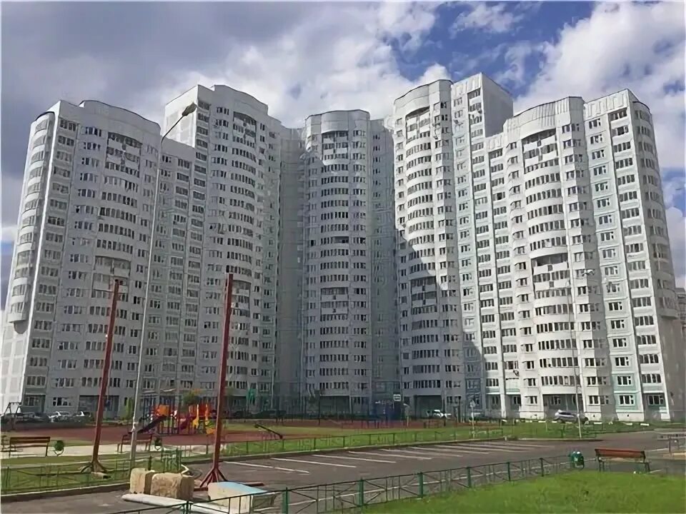 Мкр центр 2. Центр-2 железнодорожный 4 квартал. центр 2 железнодорожный корпус 105. жк центр 2 корпус 301. 104 корпус центр 2 железнодорожный.