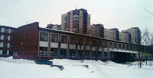 Школа 322 санкт-петербург на улице. Петербург школа 322. Школа 322 спб фрунзенский район. Петербург школа 322. Школа 322 фрунзенского района.
