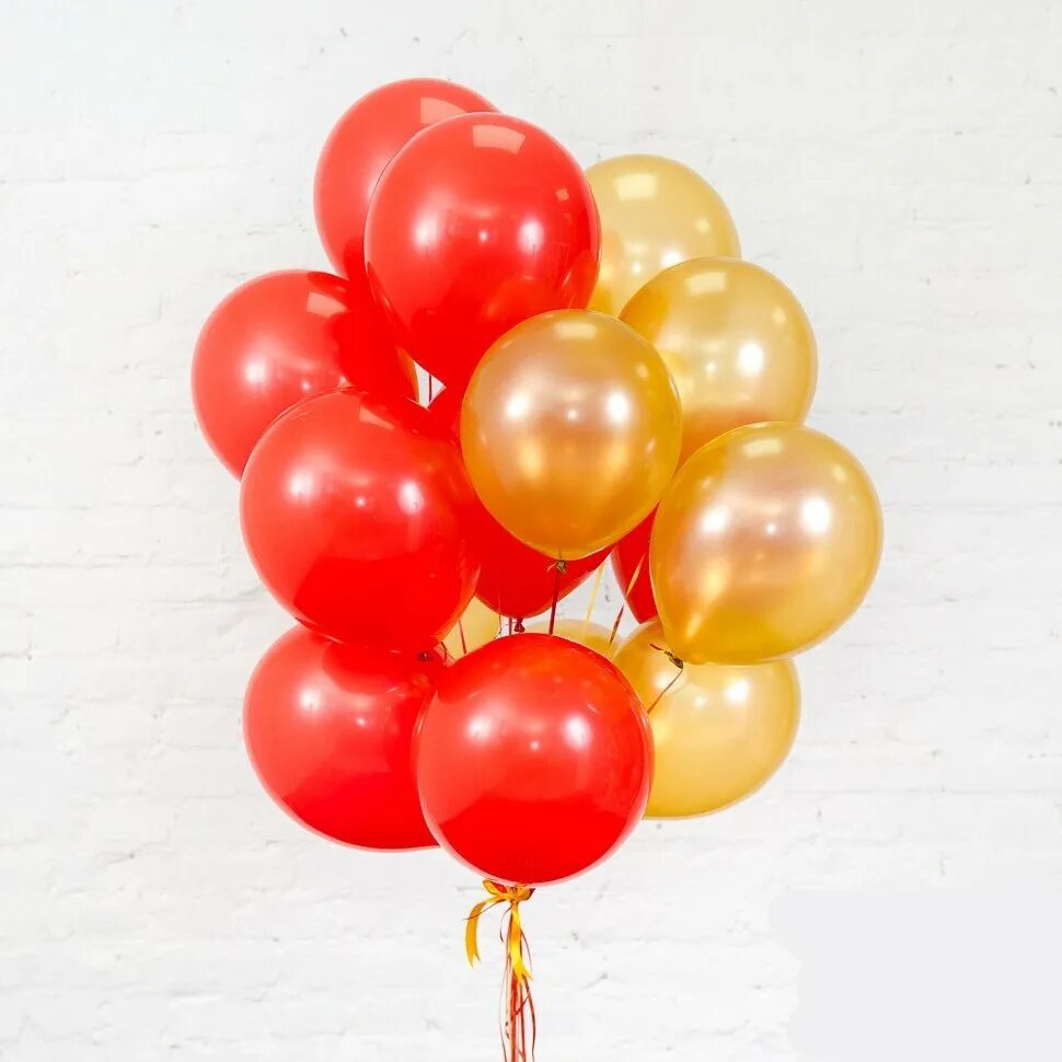 15 воздушных шариков. Гелиевые шары. Красные шары. Красно золотые шары. Шары красные с золотом воздушные.