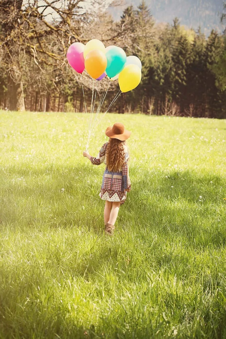 Доброе утро шарами. Девушка с воздушными шарами. Девочка с шарами. Воздушные шары для детей. Дети с воздушными шарами.