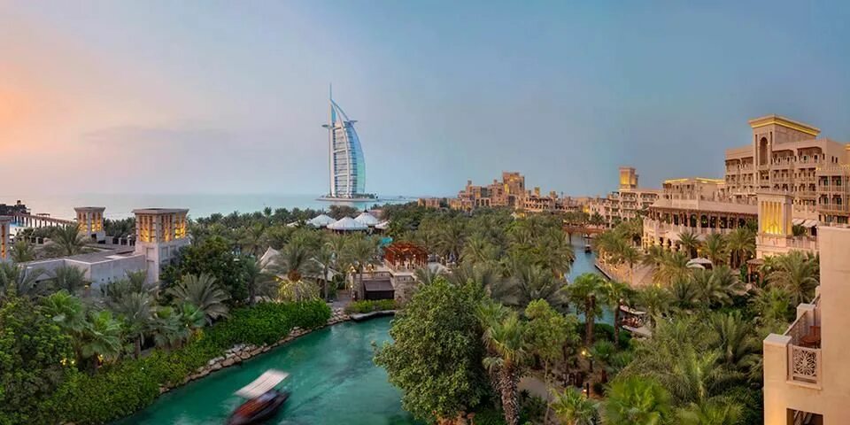 Madinat jumeirah отели. Dar al masyaf. Madinat jumeirah отели. Madinat jumeirah 5 дубай. Оазис мадинат джумейра.