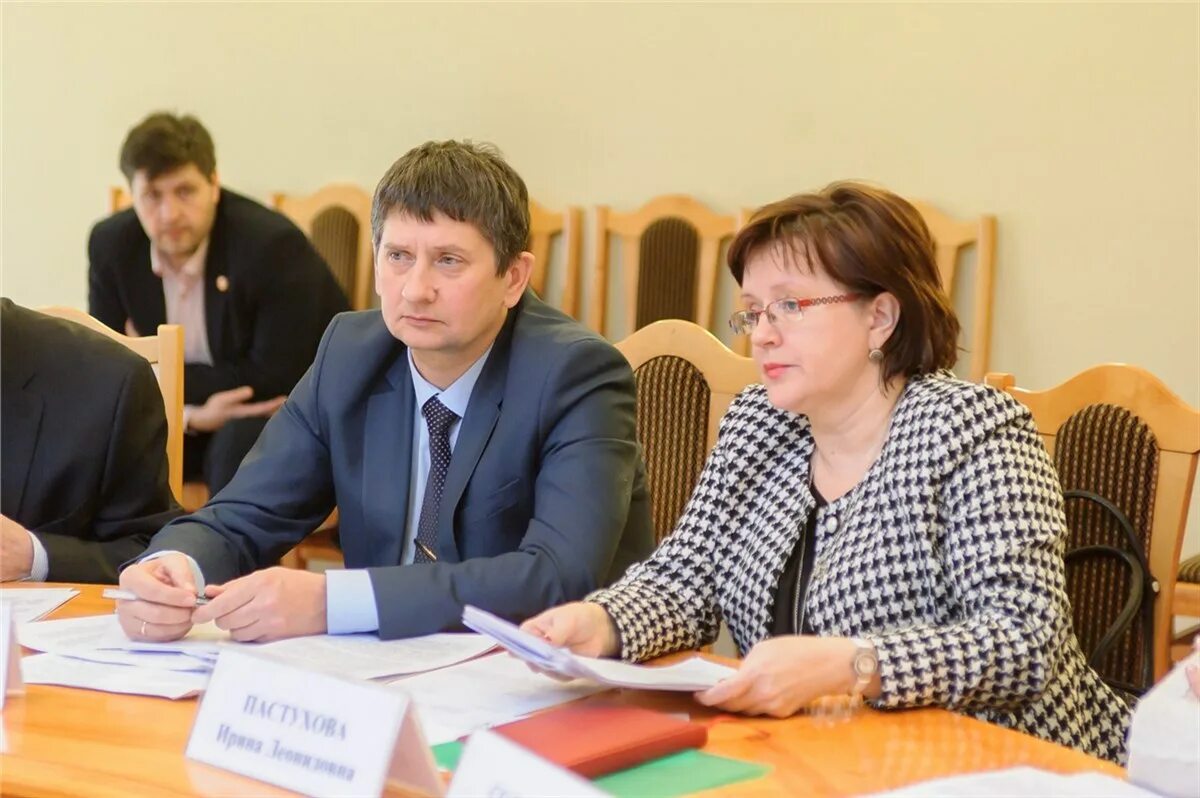 Политики красноярского края. Министр социальной политики красноярского края. Политики красноярского края. Политики красноярского края. Зам министра социальной политики красноярского края.