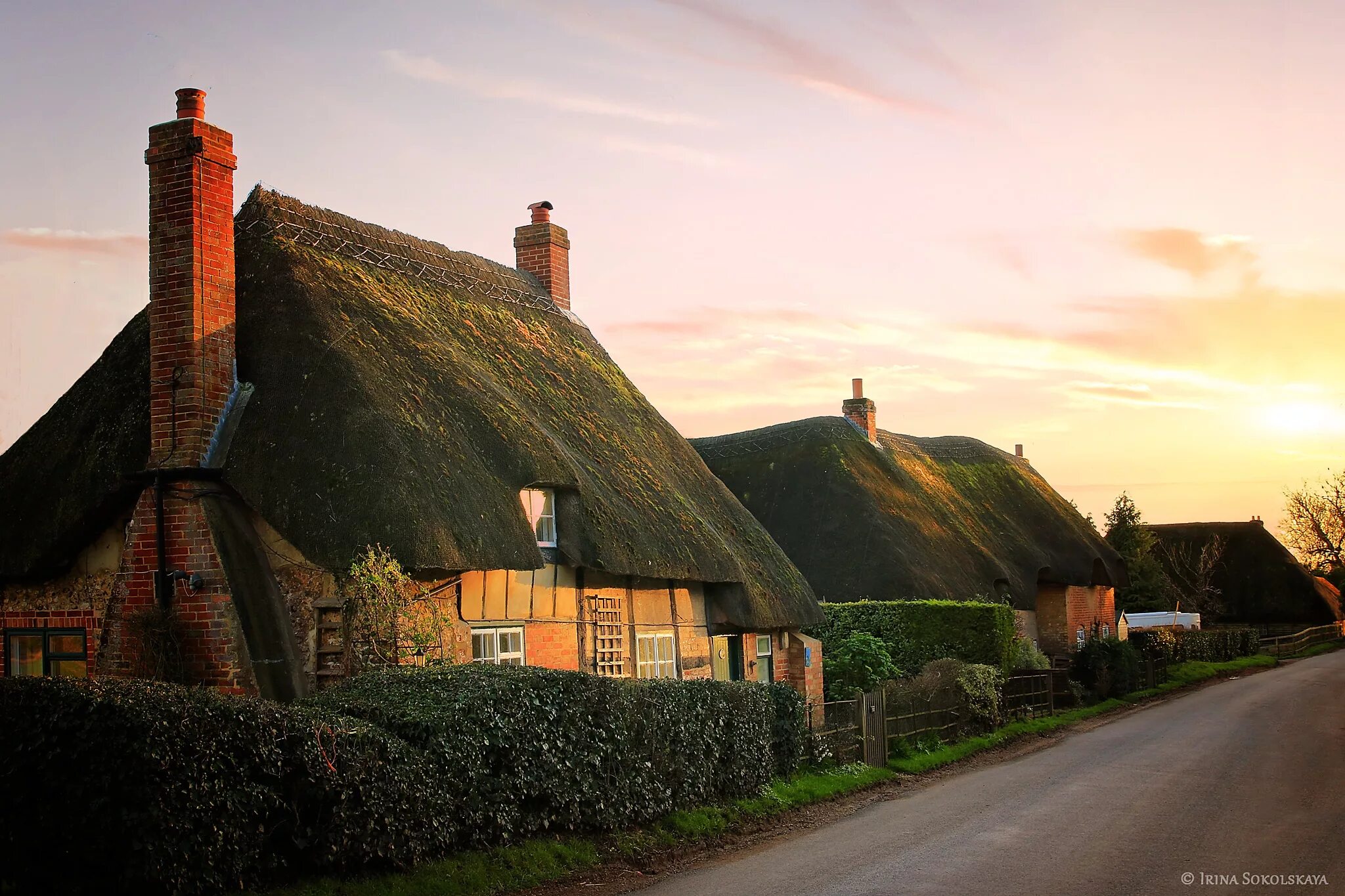 Villages england. Хэмпшир графство Англия. Графство Дербишир Англия. Графство Дорсет Англия. Деревня Уэст лулворт графство Дорсет Англия.