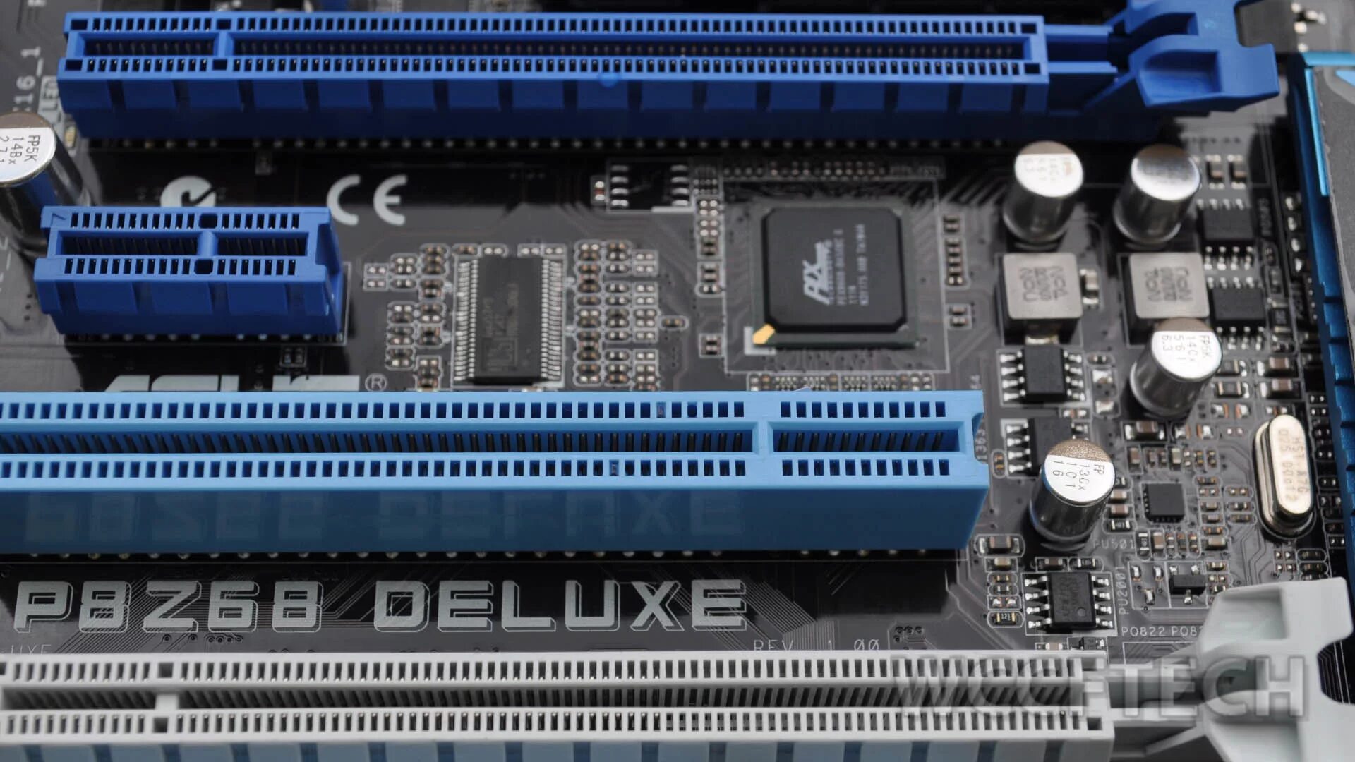 PCI Express 4 слот. Слоты PCIE x16. Разъём PCI Express x16. Слотов PCI-E 3.0 x16.
