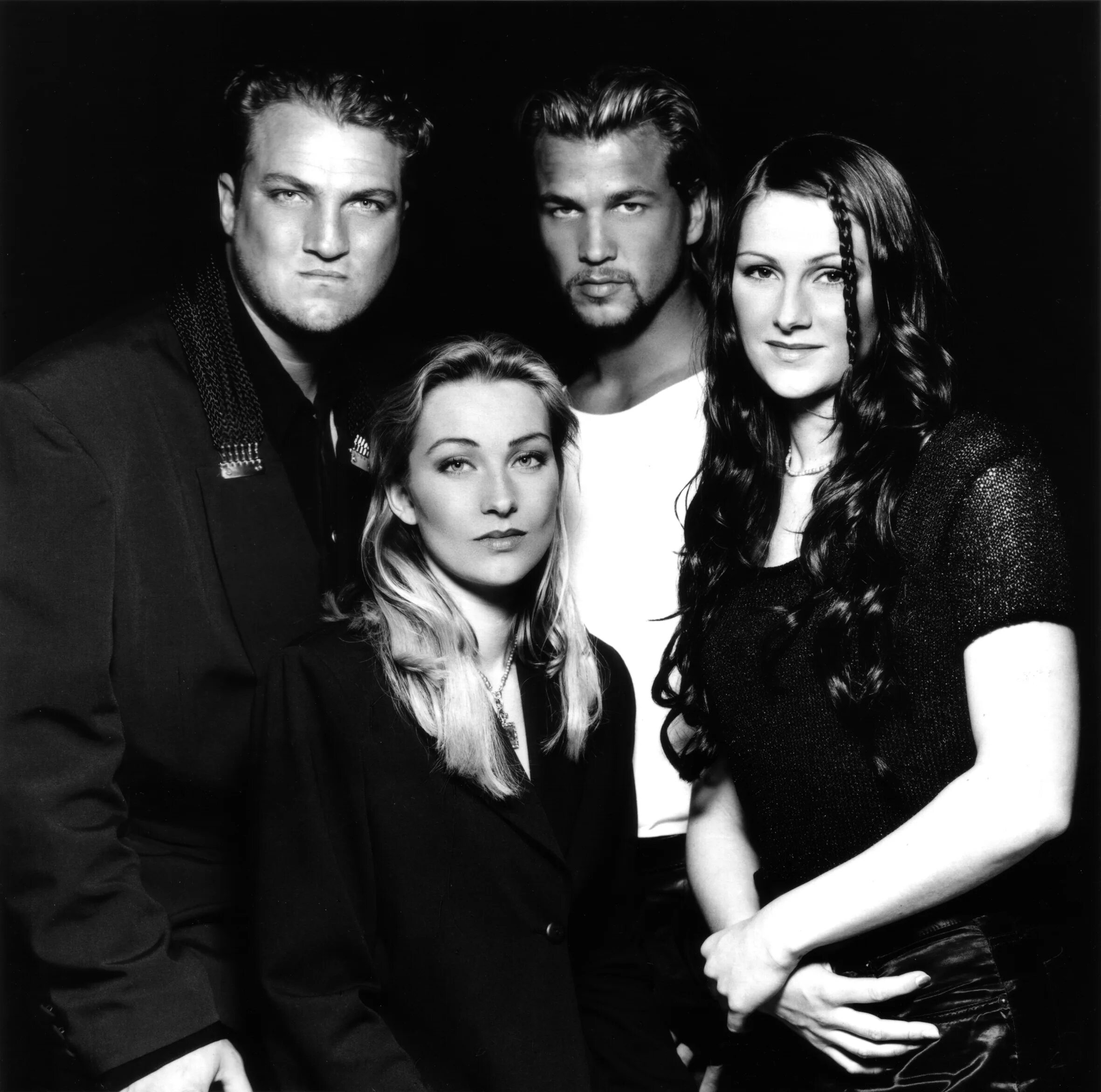 Асов бейс лучшее. Группа Ace of Base. Группа Ace of Base 2020. Ace of Base Линн Берггрен 1995. Ace of Base фотографии.