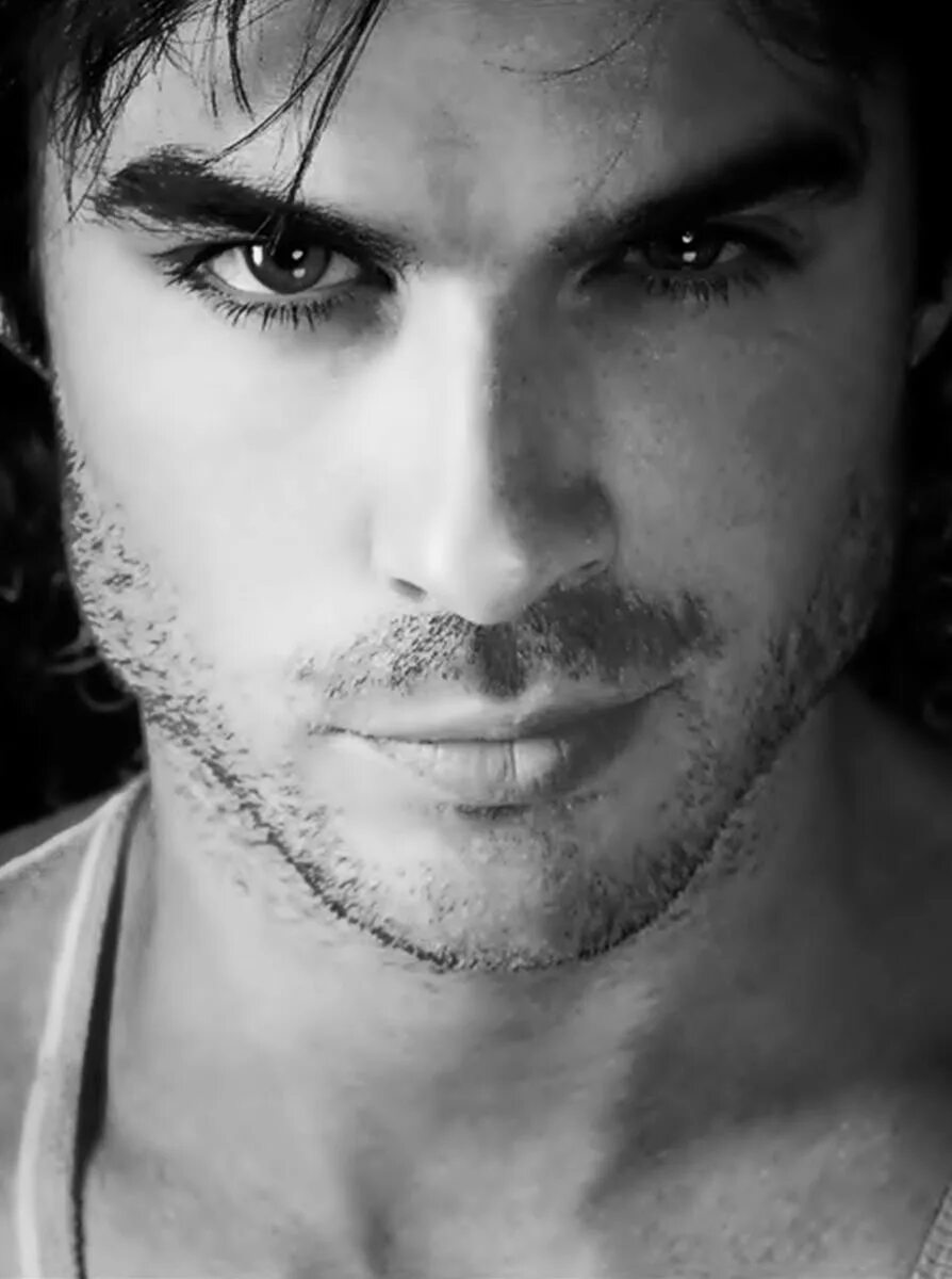 Взгляд турецкого. Взгляд турецкого. Фотомодель омар боркан аль-гала. Красивые мужские глаза. Фото глаза мужчины.