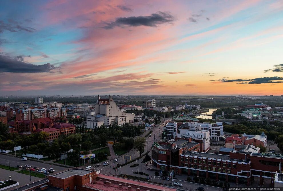 Сколько городу омску. Омск с высоты птичьего полета. Город Омск с высоты птичьего полета. Омск виды города. Омск панорама города.