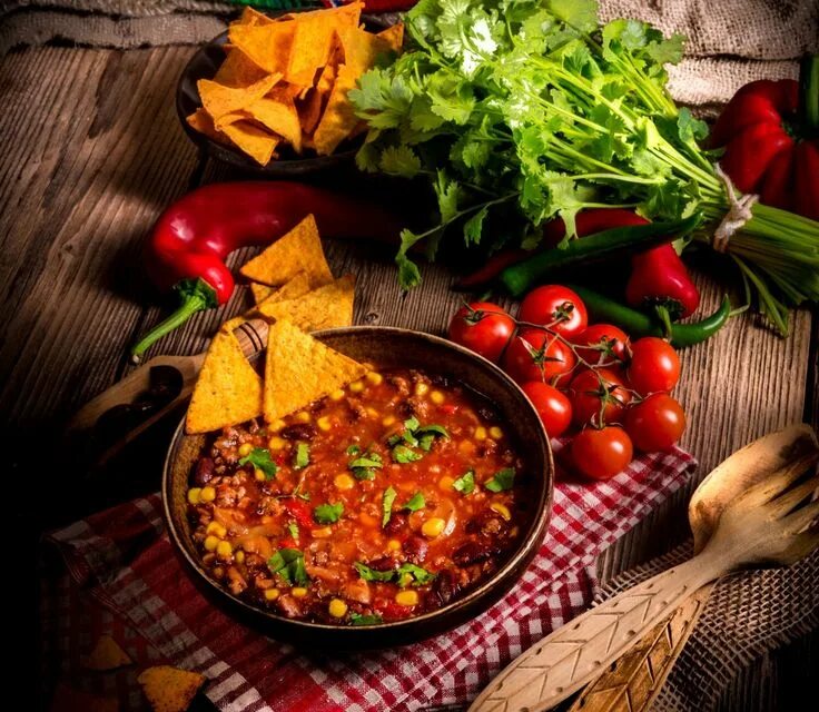 Салат на пост. Постный стол еда. Картофельные котлеты. Постный стол. Вкусные овощные блюда.