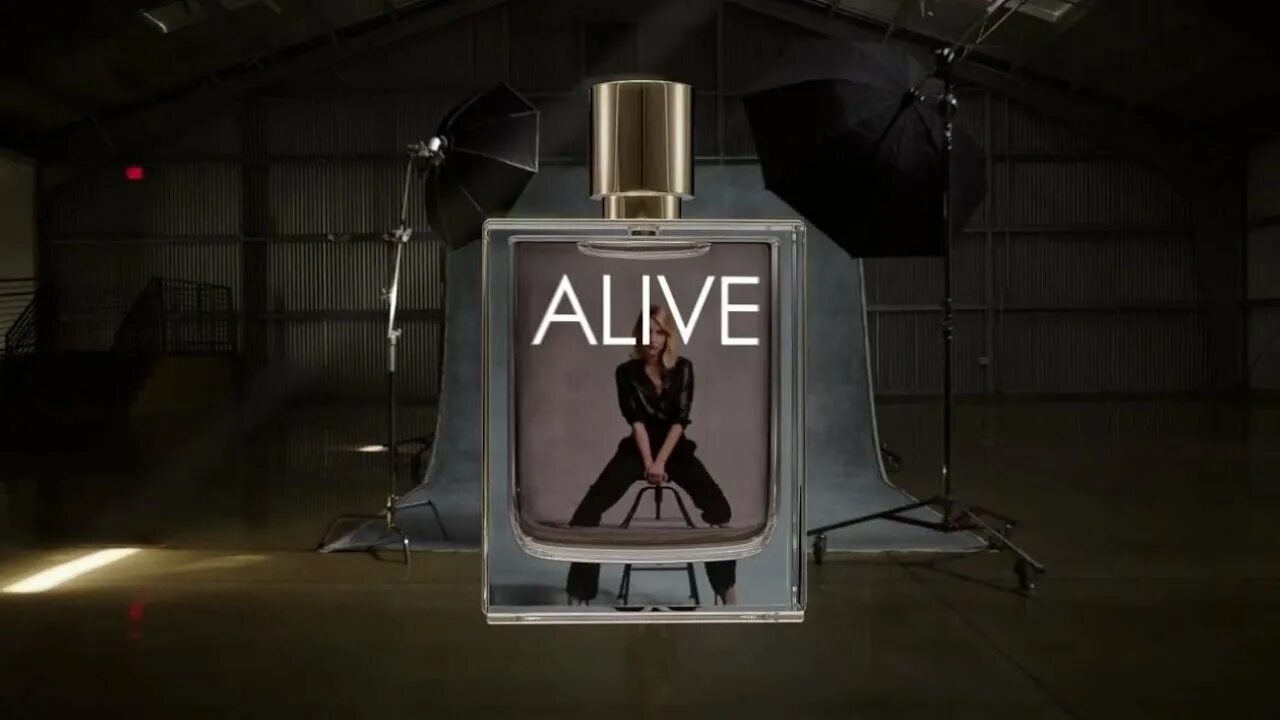 Alive духи. Духи Alive Boss. Hugo Boss Boss Alive 80мл. Hugo Boss Alive реклама. Хуго босс женские Alive.