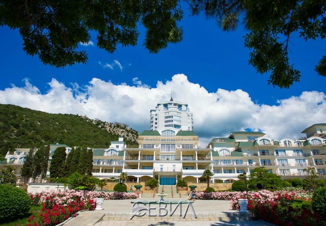 Олимп отель анапа джемете. Парк отель демерджи алушта. Олимп 3 анапа. Курортный отель фото. Курортный отель фото.