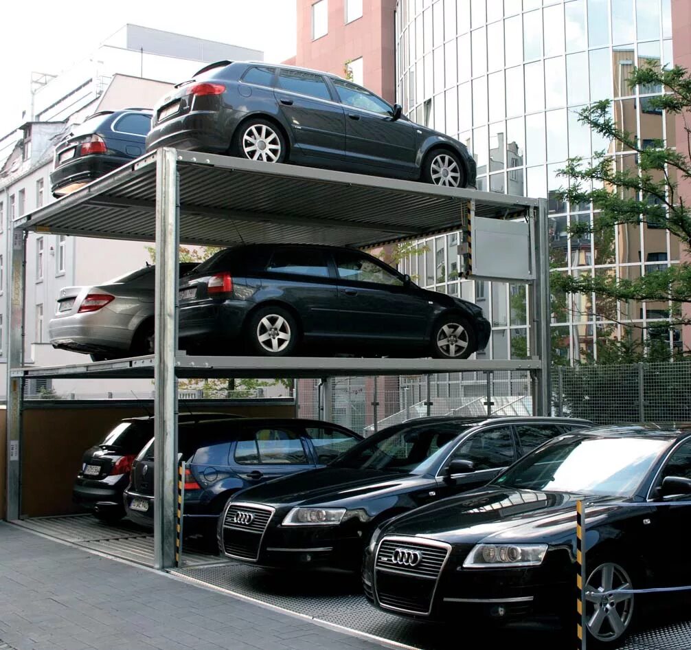 стоянка машин. автомобиль в паркинге. много машин на парковке. много машины открыты car parking. много машин.