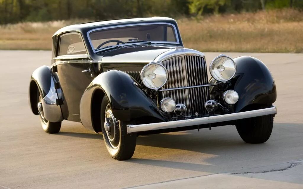 Включи машины 20. Bentley Coupe 1940. Bentley 4 1/4 litre. 1937 Bentley Coupe. Бентли 1945.