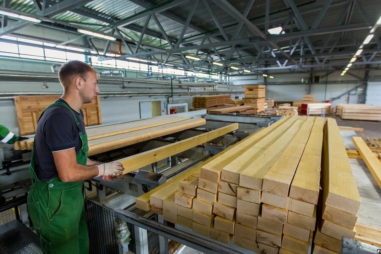 лесной комплекс лпк отрасли. устьянский лесопромышленный комплекс. крупнейшие предприятия лесной промышленности. лесопромышленный комплекс россии ( лпк). улк устьянский лесопромышленный комплекс.