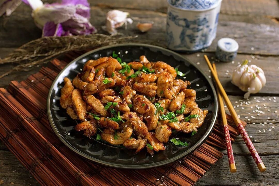 курица с овощами по азиатски. куриная грудка в кисло-сладком соусе по-китайски. свинина по-китайски в соевом соусе. курица по китайски в соевом соусе. курица по китайски в соевом соусе.