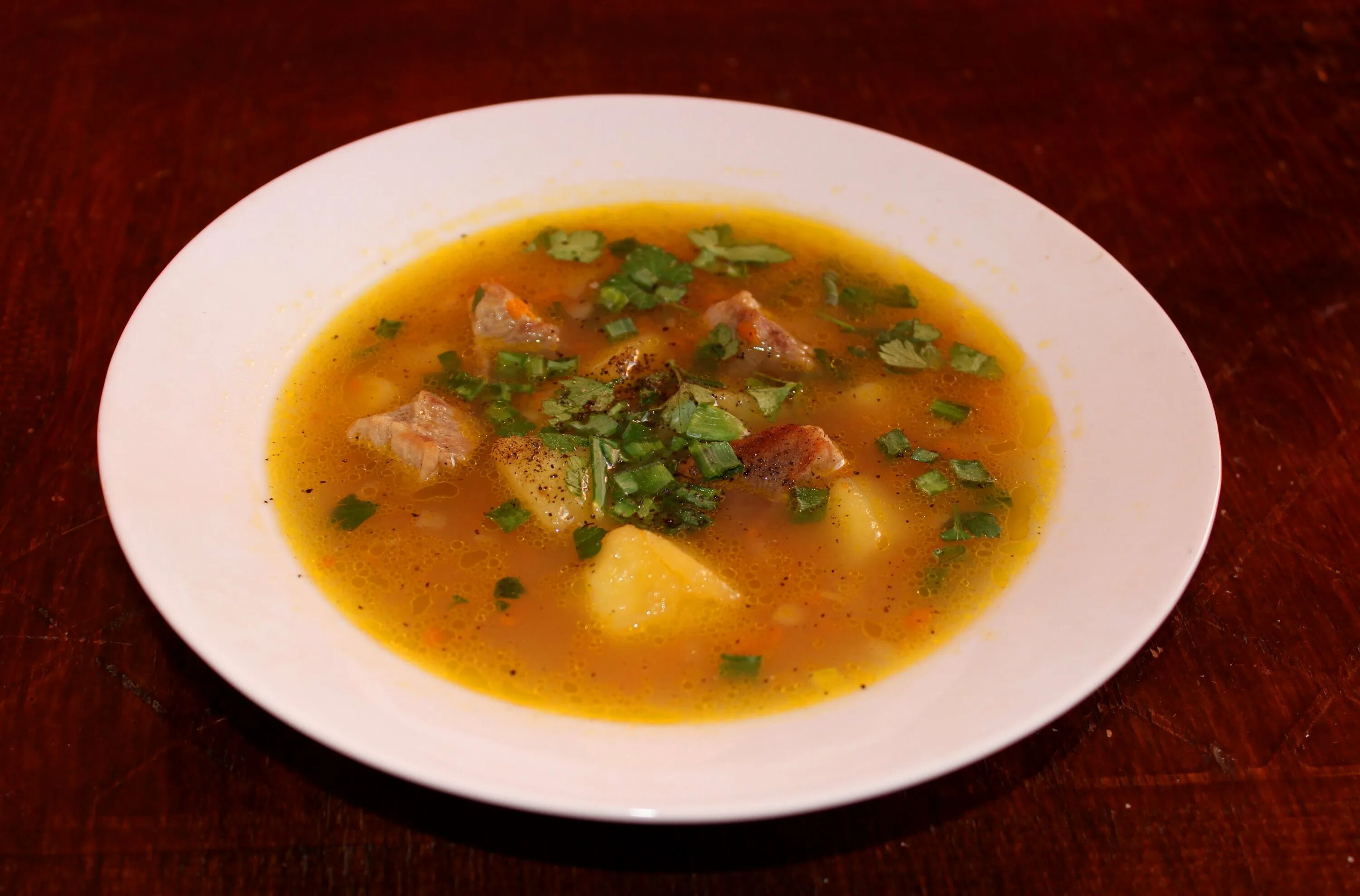 Простой гороховый суп с мясом