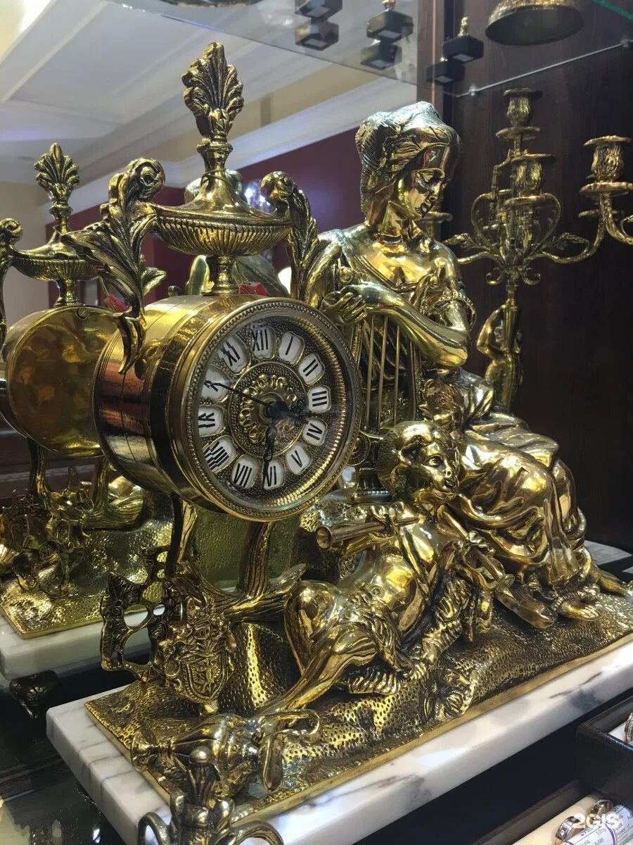 Интерьер ювелирного магазина. Сухэ-батора, 18. Империя роскоши иркутск. Роскошь иркутск ювелирный магазин. Роскошь иркутск ювелирный магазин.