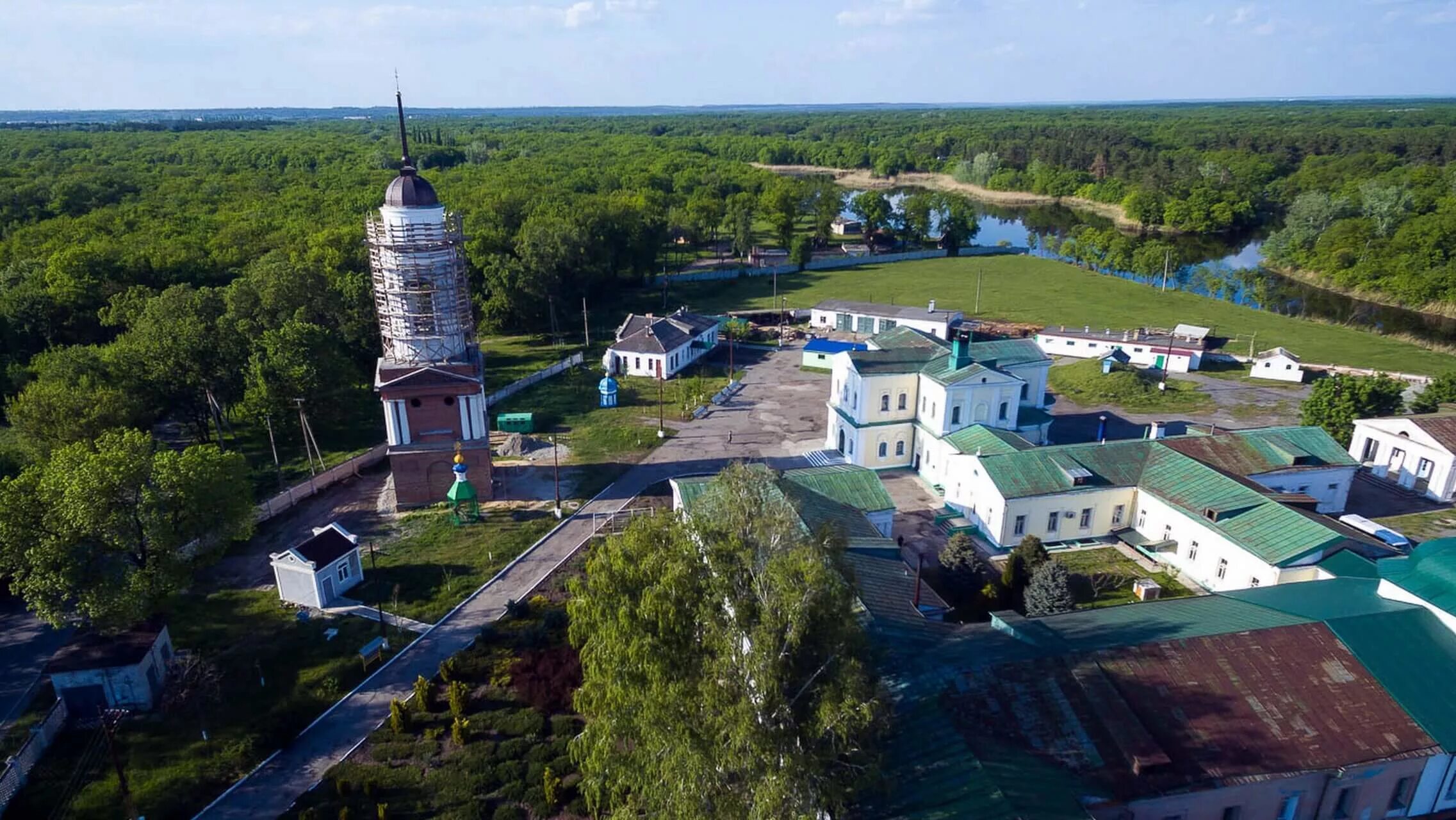 Самарский Николаевский монастырь. Самарский Свято Николаевский пустынный мужской монастырь. Никольский мужской монастырь Самара. Свято-Успенский монастырь (Новомосковск).