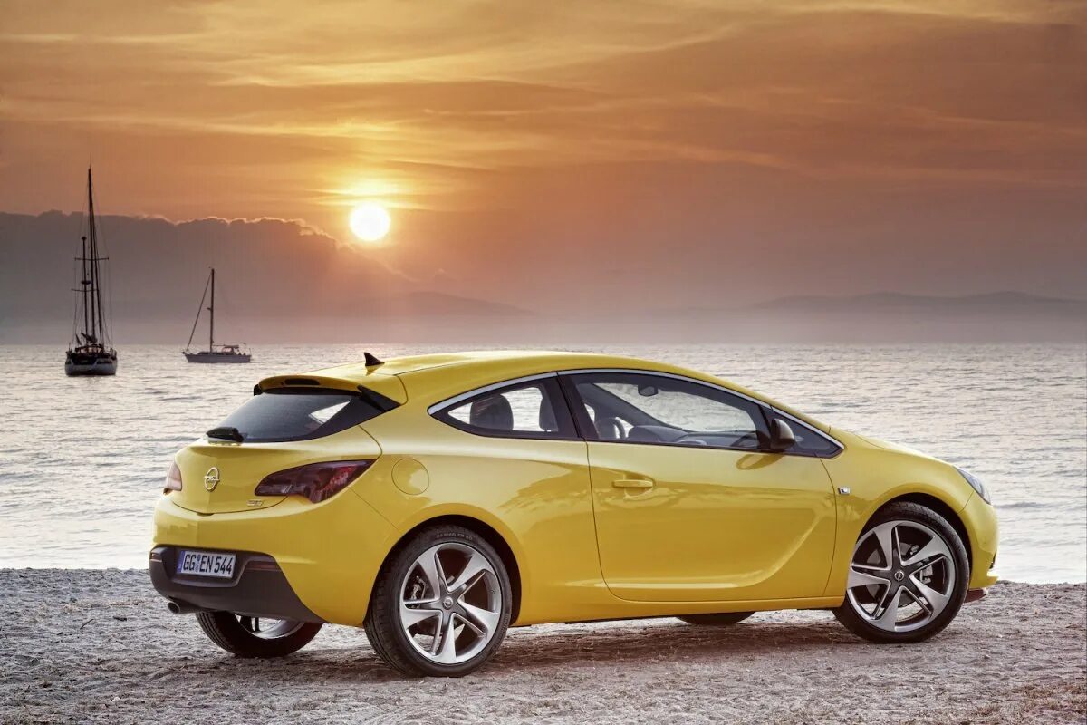 Opel Astra GTC. Opel Astra GTC 2012. Oper Astra gt c. Opel Astra GTC 2014. Опель автомат хэтчбек