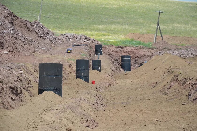 Запустил без воды. Толстый мыс Новоселовский район. Водозаборная станция на Кисегаче. Строительство дороги на мыс наглейнгын. Когда запустят воду в Бохане.