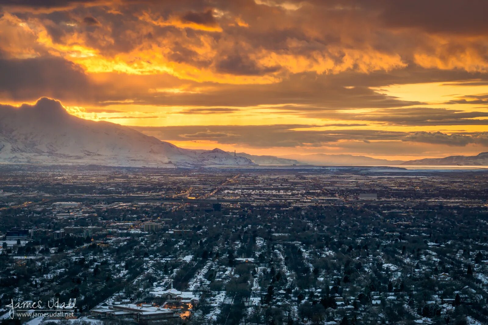 Лейк сити время. Солт Лейк Сити. Солт Лейк Сити зимой. Salt Lake City зимой. Солт Лейк Сити на закате.