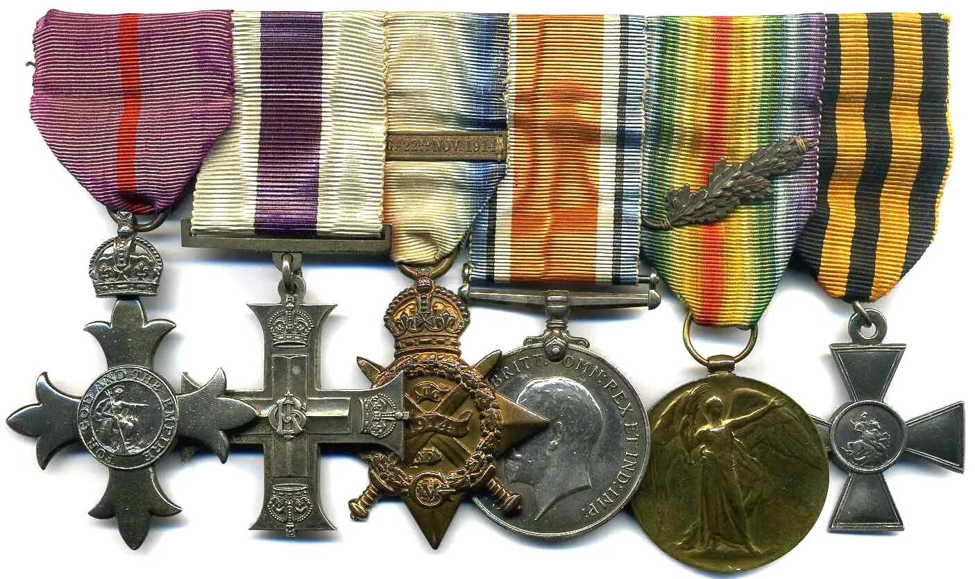 Награды первой мировой войны 1914-1918 россия. Орденская колодка георгиевская. Ордена 1 мировой. Крест гинденбурга 1914-1918 с мечами. Медаль святого георгия 1 мировой.
