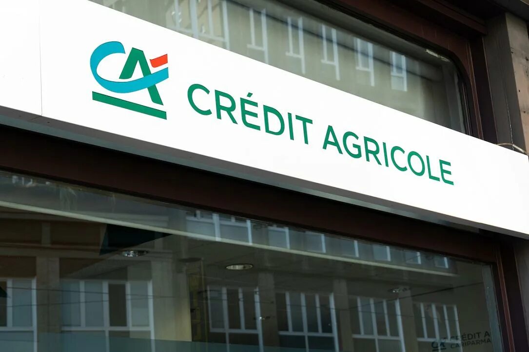Credit agricole Bank. Франсуа Мартен креди Агриколь. Банк Франции credit agricole. Credit agricole Corporate and investment Bank.
