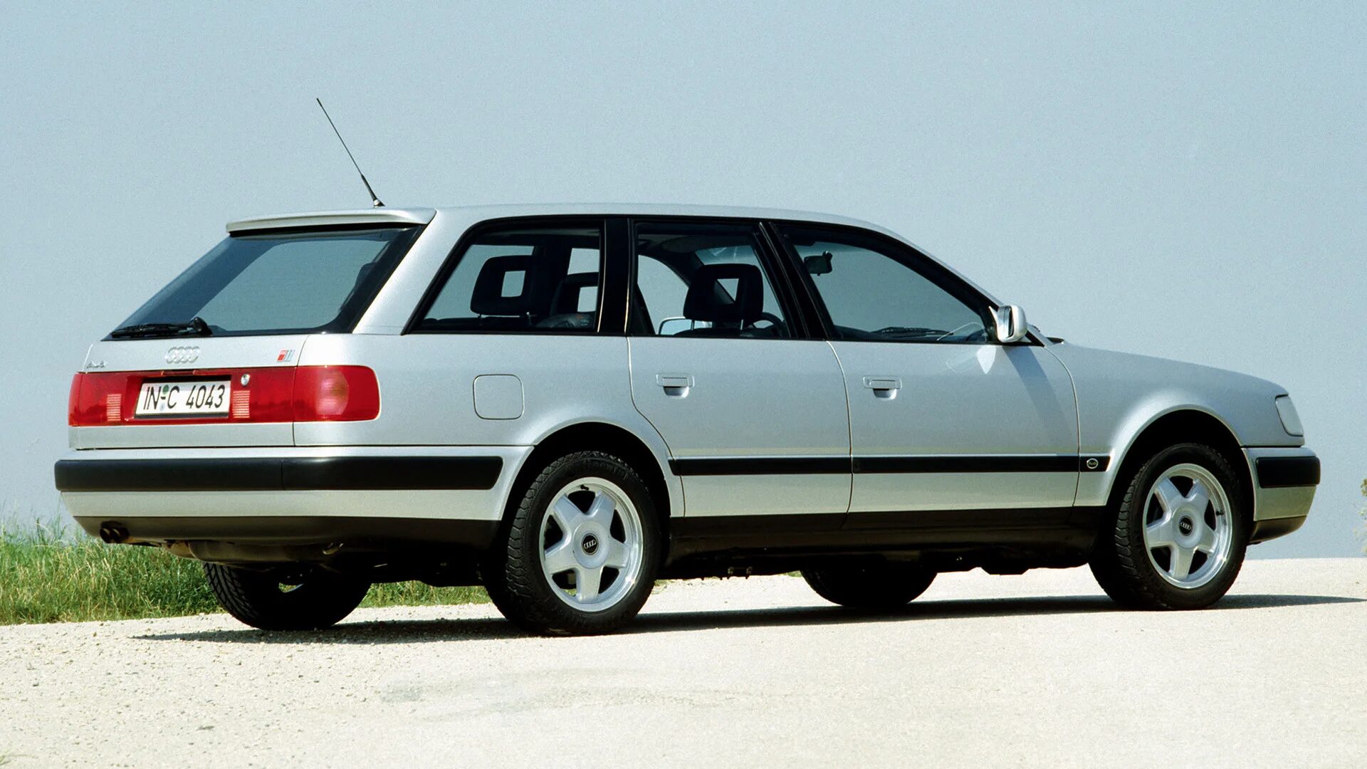 Ауди 100 с3. Audi 1990. Ауди 100 комплектации. Audi 100. Audi 100 c3.