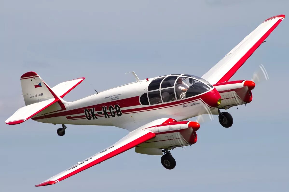 Ае самолет. Super aero 45s. aero ae-45. ae.45s самолет. самолет супер аэро 45.