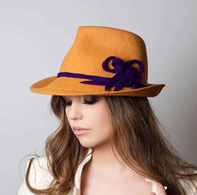 Шляпа женская. Фетровая шляпа. Женские шляпки из фетра. Украшение для шляпы.