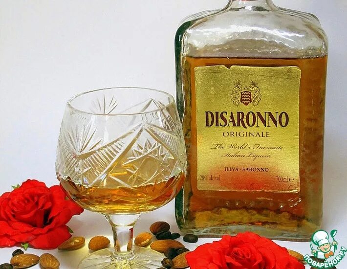 Амаретто ликер. Ликер амаретто amaretto. Домашний ликер амаретто. Amaretto disaronno. Фундучный ликер.