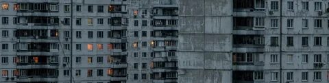 Полу панельный дом