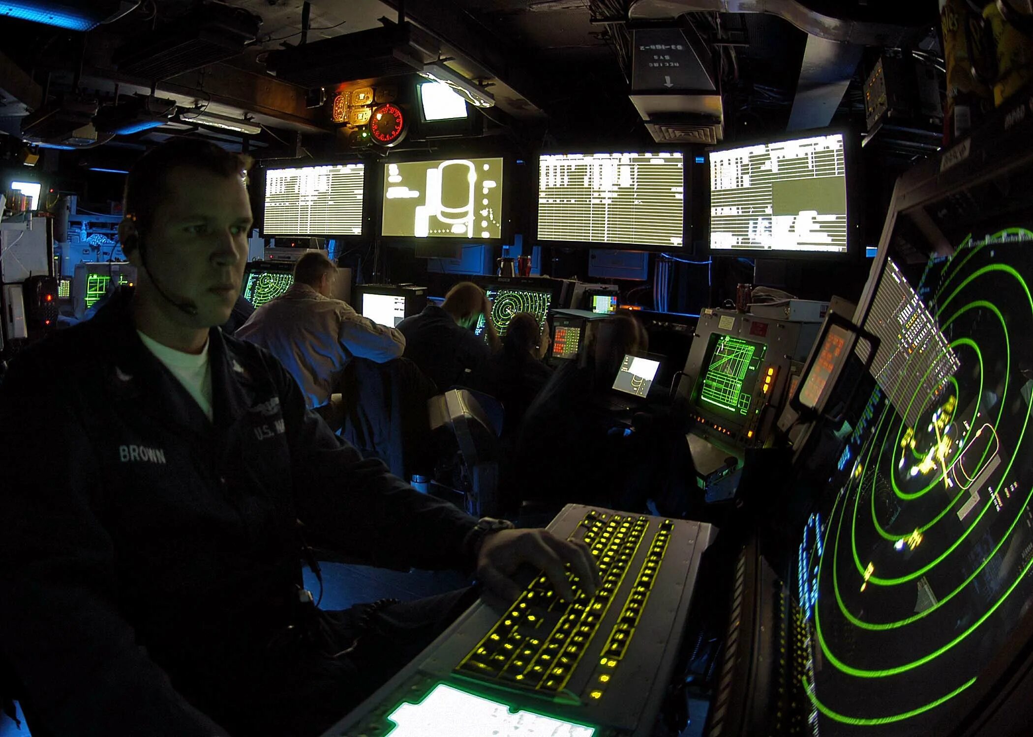 Traffic controller. Atc air traffic control. авиадиспетчер air traffic control. диспетчер аэропорта. профессия авиадиспетчер.