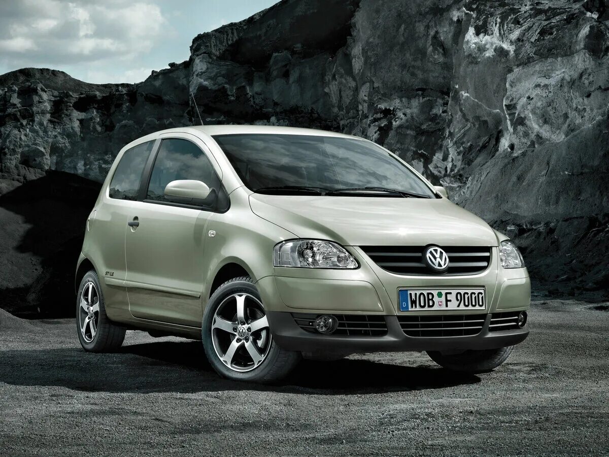 Фольксваген Фокс 2009. Volkswagen, модель: Fox 2009. Volkswagen Fox 1 поколение. Фольксваген Фокс 2010.