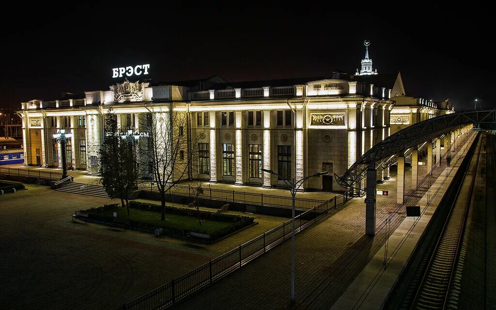 центральный железнодорожный вокзал минск. вокзал в минске железнодорожный. вокзал в минске железнодорожный. где вокзал в минске. где вокзал в минске.