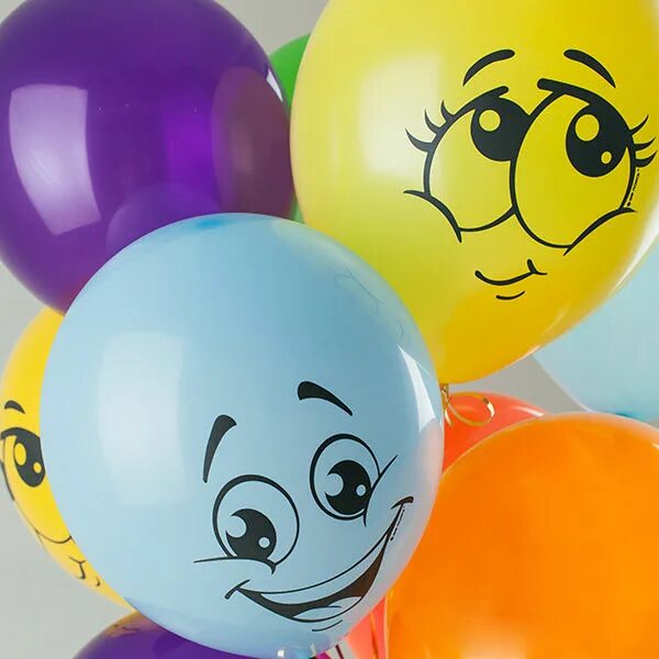 Улыбка шаров. Воздушный шарик с улыбкой. Латексные шары улыбка. Шарик улыбается. Гелевые воздушные шары смайлики.