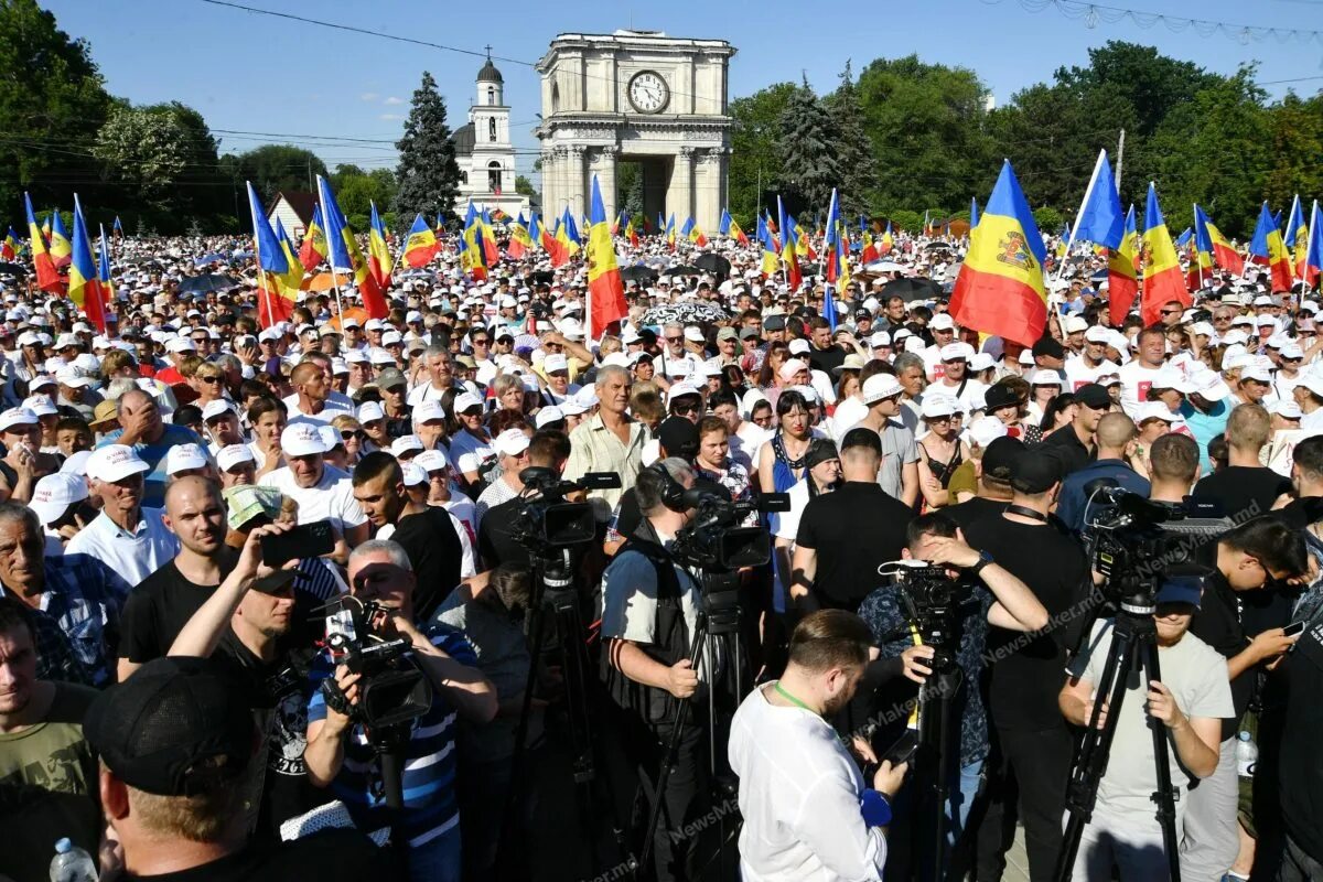 Протесты в Молдове 2022. Митинги в Молдавии. Протесты в Молдавии. Кишинев протесты. Обстановка в молдавии