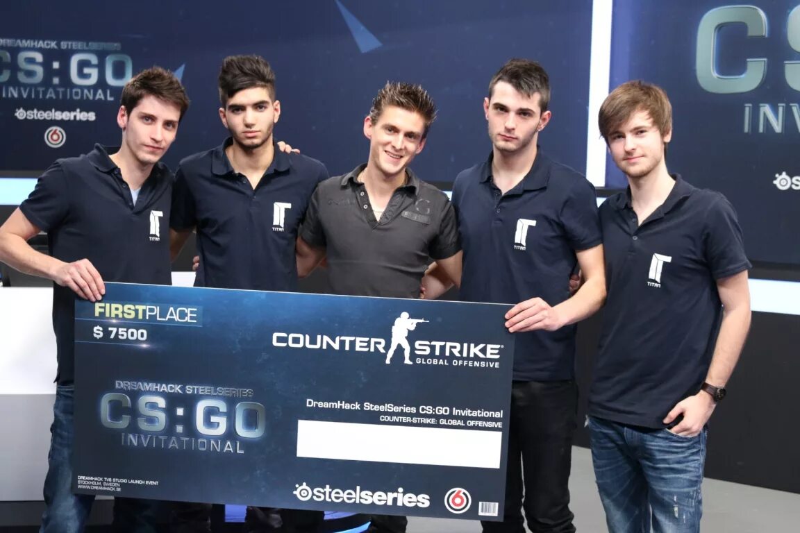 Titan cs go 2014. Команда титан состав. Команды кс го. Titan team cs go. Состав титан кс го.