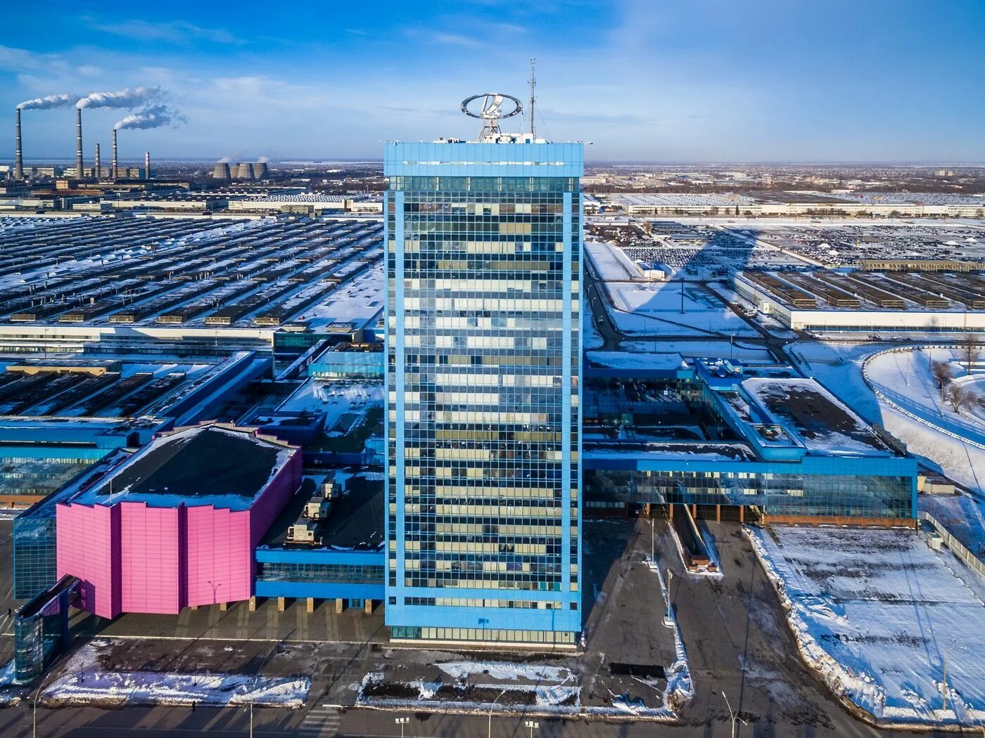 автоваз конвейер lada xray. завод лада в тольятти. вакансии автоваза в тольятти на сегодня свежие. конвейер автоваза в тольятти. здание автоваза в тольятти.