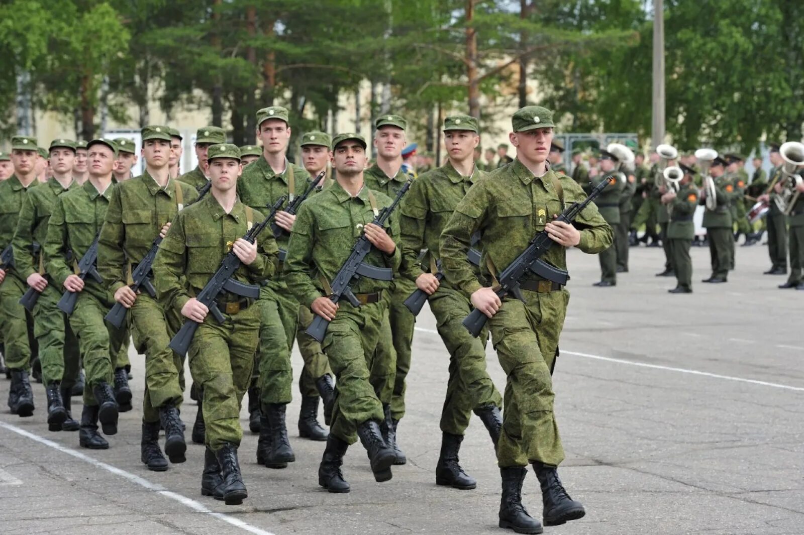 Служба в действующей армии