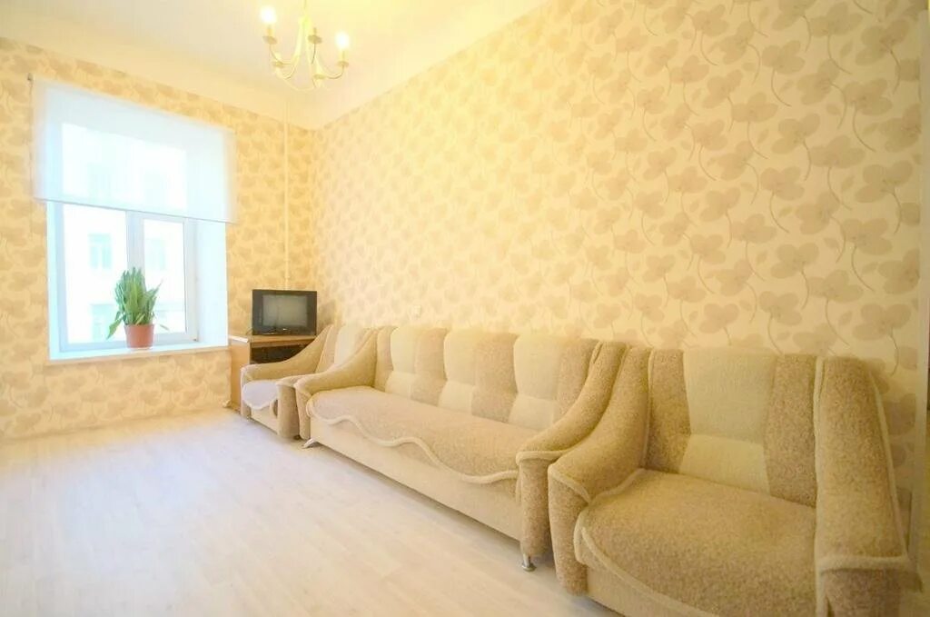 Однокомнатные апартаменты на сутки. Однокомнатная квартира. Сняты квартира пятилетка. Квартира с хорошим ремонтом. Проспект пятилеток 17к5.