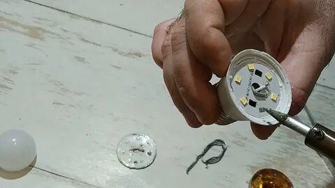 Как поменять диодную лампу