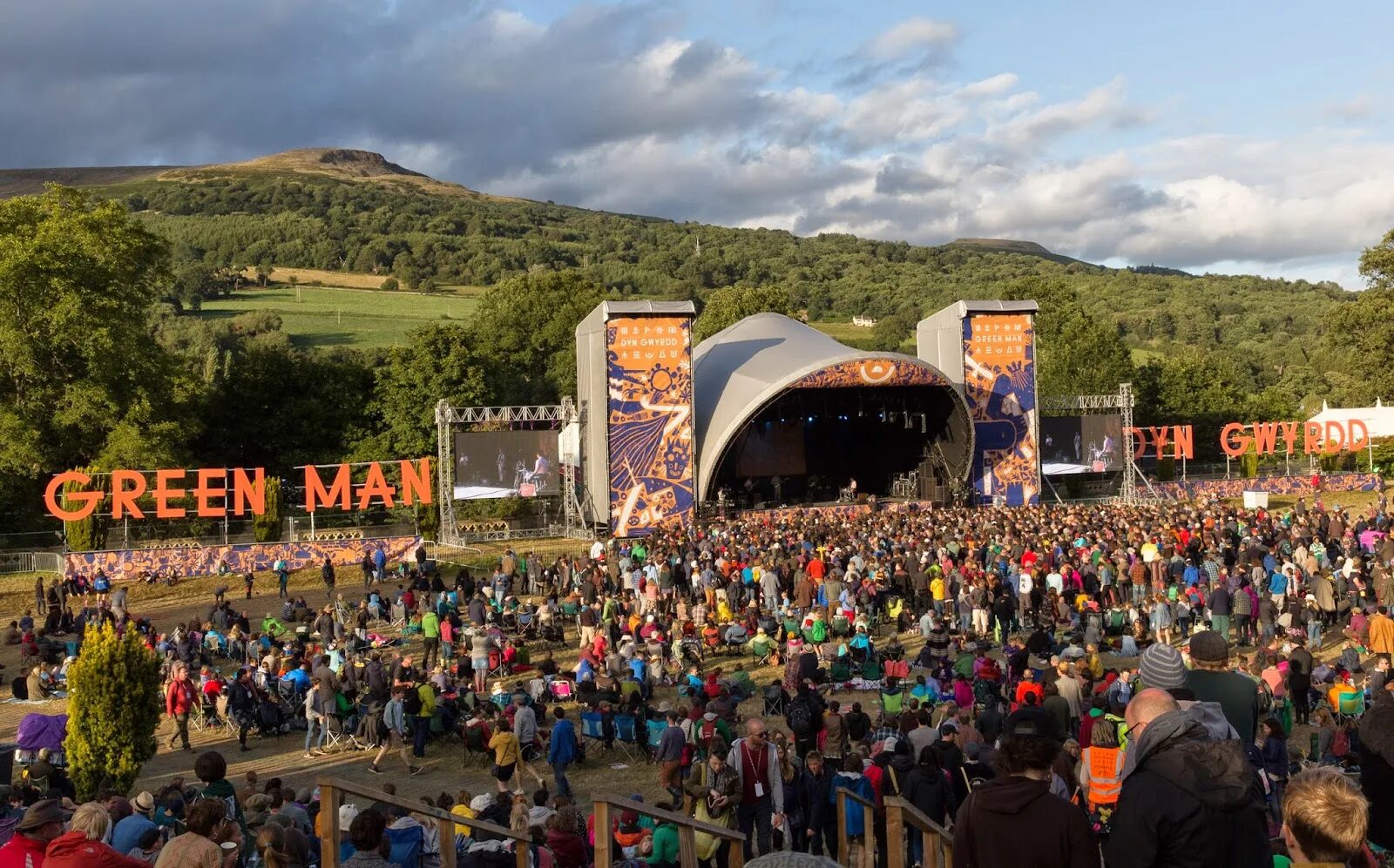 Шёлковый путь волгодонск 2019 видео. Фестивали часов. Фестивали часов. Фестивали часов. Green man festival.