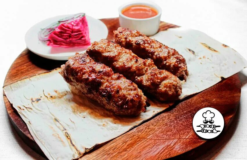 Армавир ресторан пушкино. Чалагач из свинины. Шашлык пушкин заказать. Шашлык на ул пушкинской. Шашлык из яйца.